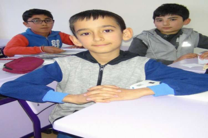 12 yaşında dünya hızlı okuma rekoru kırdı