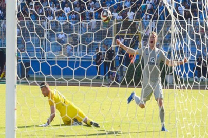 Şimşek gollerle güzel: 2-0