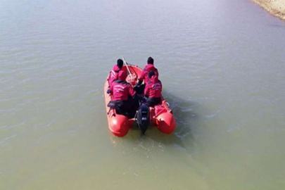 Jandarma Sualtı Arama ve Kurtarma Timi halka hizmet etmeye devam ediyor