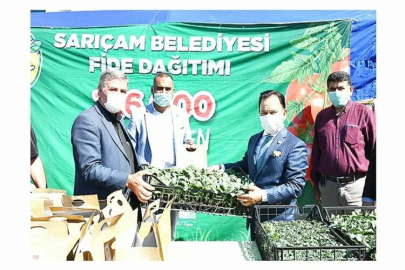 Sarıçam Belediyesi’nden  rekor fide dağıtımı