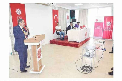 Yerel Medya’nın sorunları Adana’da konuşuldu