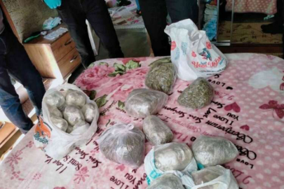 Adana’da buzdolabından kokain çıktı! “İçiciyim” dedi, tutuklandı