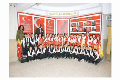 Gazipaşa İlkokulu’nda Cumhuriyet coşkuyla kutlandı