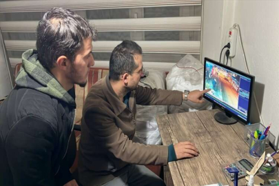 Isparta'da bisikletin çalınma anı güvenlik kamerasına yansıdı