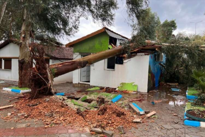 Antalya Kaş'ta yağış etkili oldu
