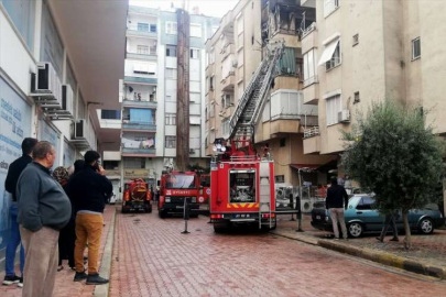 Antalya'da apartman dairesinde çıkan yangın hasara neden oldu