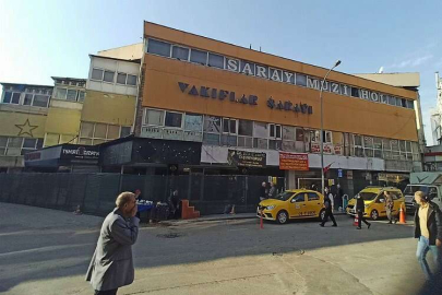 Vakıflar Sarayı sessizliğe büründü