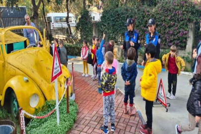 Alanya'da öğrencilere trafik eğitimi verildi