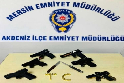 Mersin'de sokakta kavgaya karışan 13 zanlıdan 2'si tutuklandı