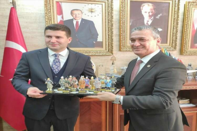 Ülkü Ocakları Genel Başkanı Yıldırım'dan Belen Belediye Başkanı Gül'e ziyaret