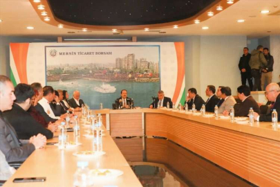 Mersin 8. Narenciye Festivali'nin kapanış toplantısı yapıldı