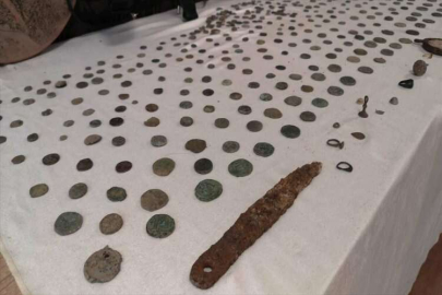 Kahramanmaraş'ta 474 sikke ve 23 obje ele geçirildi