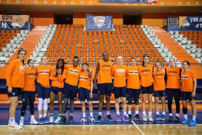 ÇBK Mersin Yenişehir Belediyesi, 12 maçtır yenilmeden şampiyonluk yolunda ilerliyor