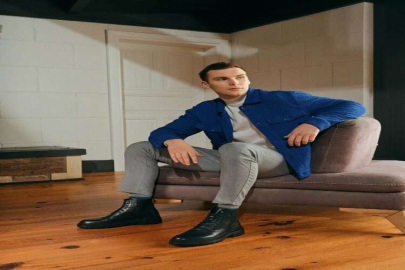 Flo'dan bot modellerinin alternatiflerle sunulduğu postal koleksiyonu