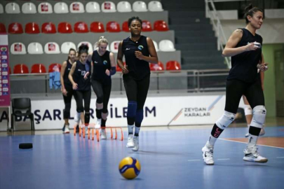 Sultanlar Ligi'nin Adana ekibinde öncelik, normal sezonu play-off potasında bitirmek