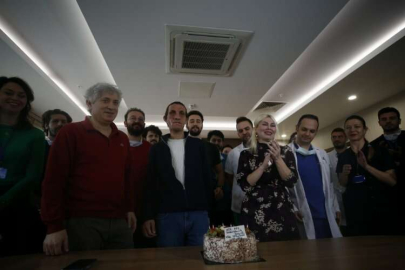 Türkiye'nin ilk yüz naklinin 11'inci yılı kutlandı