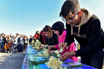 Mersin'de "Nergis Şenliği" yapıldı