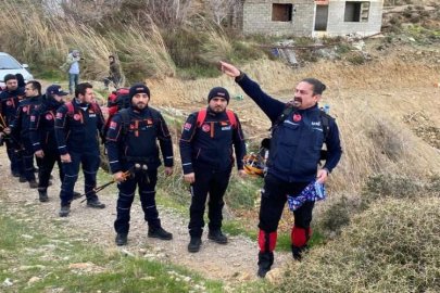 Antalya'da 68 gündür haber alınamayan genç kızı arama çalışmaları yeniden başladı