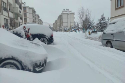 Burdur kar yağışının ardından beyaza büründü