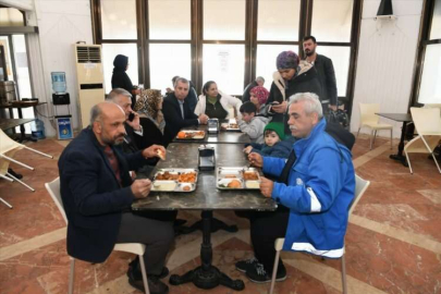 Antalya'da konuk edilen depremzedeler, yaşadıklarını anlattı