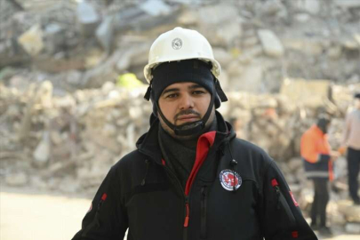 Türk ve yabancı uzmanlar Hatay'da yıkık ve hasarlı binaları inceledi