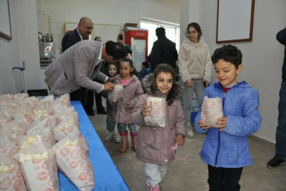 Depremzede çocuklar "Rafadan Tayfa Galaktik Tayfa" filmiyle moral buldu