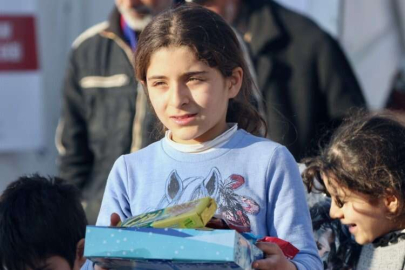 Trabzonspor-Basel maçında toplanan oyuncaklar depremzede çocuklara ulaştı