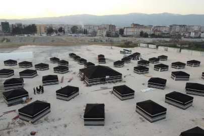 Hatay'da depremzedeler için "Yörük çadırları"ndan geçici barınma merkezi kuruldu