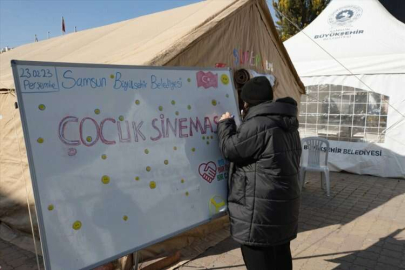 Samsun Büyükşehir Belediyesi deprem bölgesinde yaraları sarmayı sürdürüyor