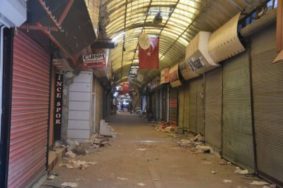 Hatay'ın sembolü tarihi çarşıların esnafı yeni başlangıç için iş yerlerinin onarılmasını istiyor