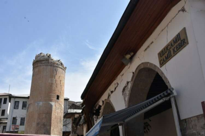 Kahramanmaraş'ta hasarsız ve az hasarlı camiler ramazanda ibadete açık olacak