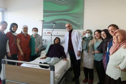 Isparta'da hastanın karnından 35 santimetrelik kitle çıkarıldı