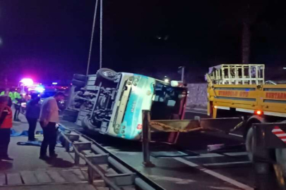 Alanya Kestelspor takım midibüsünün devrilmesi sonucu 15 kişi yaralandı