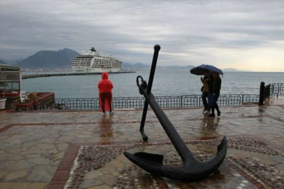 Alanya'ya yılın ilk kruvaziyeri geldi