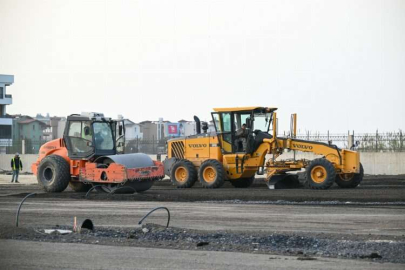 Sakarya Büyükşehir Belediyesi depremzedelere yardım için sahada