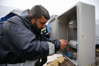 Trakya'dan gelen "enerji timleri" Kahramanmaraşlı afetzedeler için görev başında