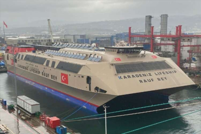 İskenderun'daki depremzede öğrenciler, LGS sınavı ve YKS'ye "yüzen okul"da hazırlanacak