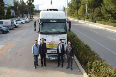 Antalya Kepez'deki okullardan depremzedelere 85 konteyner desteği