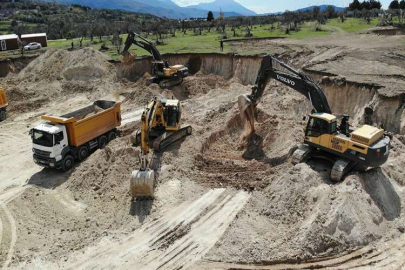 55 gün sonra açılacak  Defne Devlet Hastanesi inşasında hummalı çalışma   