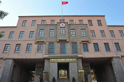 MSB’den Danimarka’da Kur’an-ı Kerim’e ve Türk bayrağına yapılan çirkin saldırıya kınama