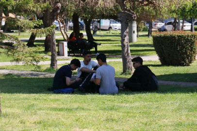 Adana'da termometreler 29 dereceyi gösterdi