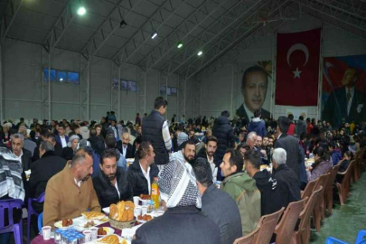 Vali Bilgin, iftarda Beytüşşebaplılarla buluştu