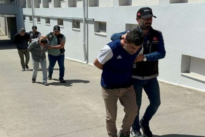Adana'da uyuşturucuyla yakalanan 3 şüpheliden biri tutuklandı