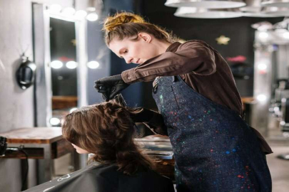 BERBER VE KUAFÖRLER BAYRAMDA AÇIK MI?