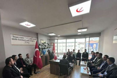 Yavilioğlu, Erzurum’da seçim çalışmalarına katıldı
