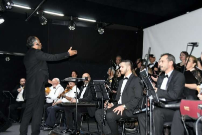 Kemer Halk korosundan “Bahar Konseri”