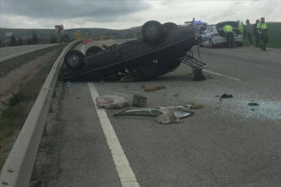 KIRIKKALE - İki otomobilin çarpıştığı kazada 1 kişi yaralandı