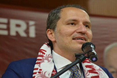 KARAMAN - Yeniden Refah Partisi Genel Başkanı Erbakan, Karaman'da konuştu