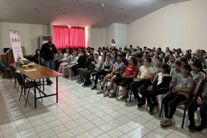 Ankara Üniversitesi Böcek Şenlik Okulu, Alanya'da öğrencilerle buluştu