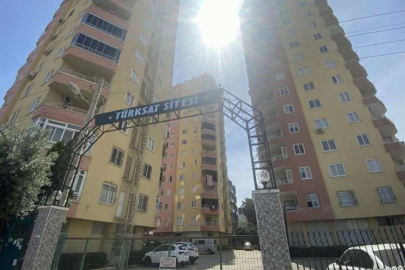 GÜNCELLEME - Mersin'de çocuğun ölü bulunmasıyla ilgili yakalanan site görevlisi tutuklandı